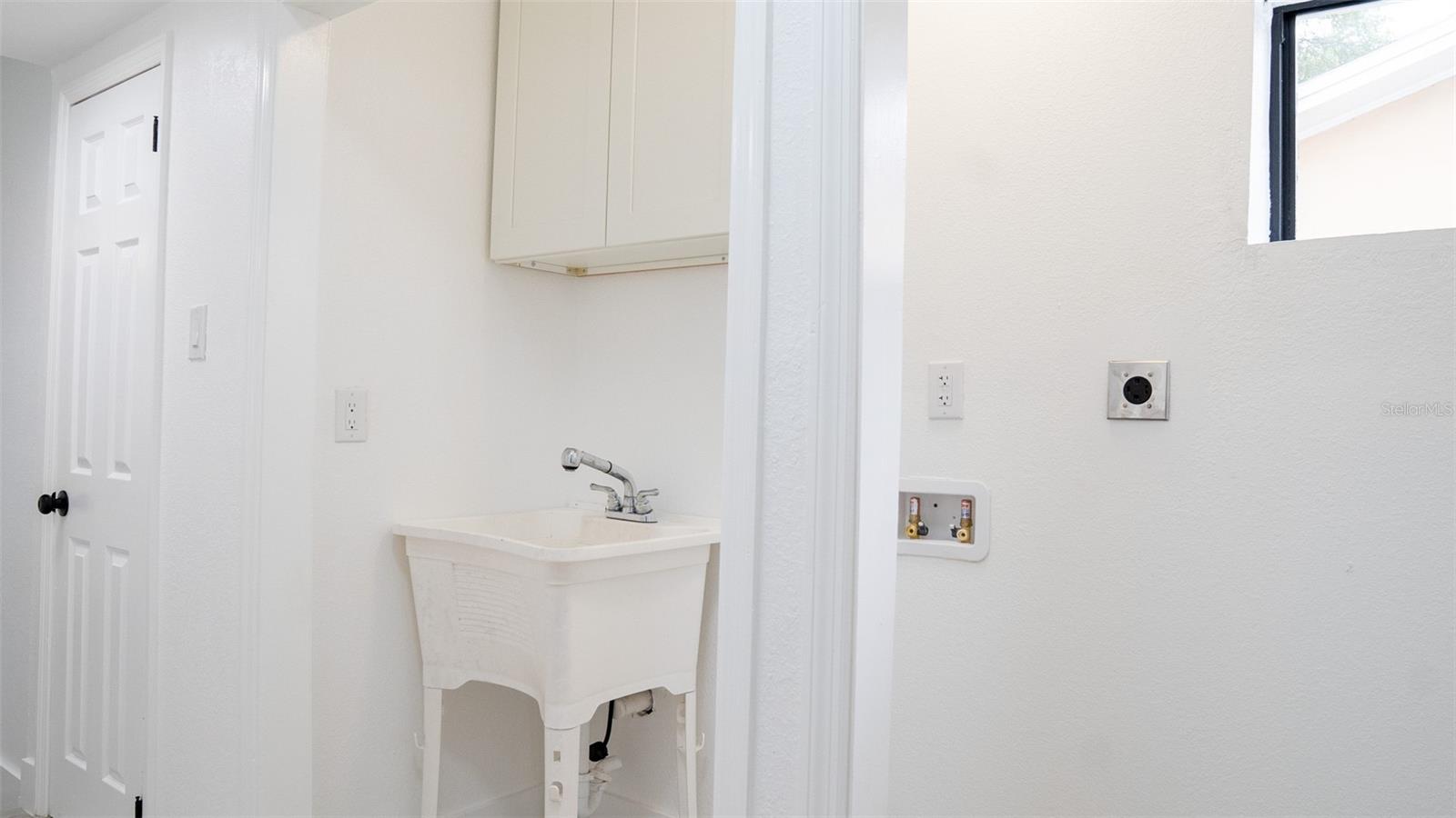 15 N SATURN AVE, CLEARWATER, FL, 33755