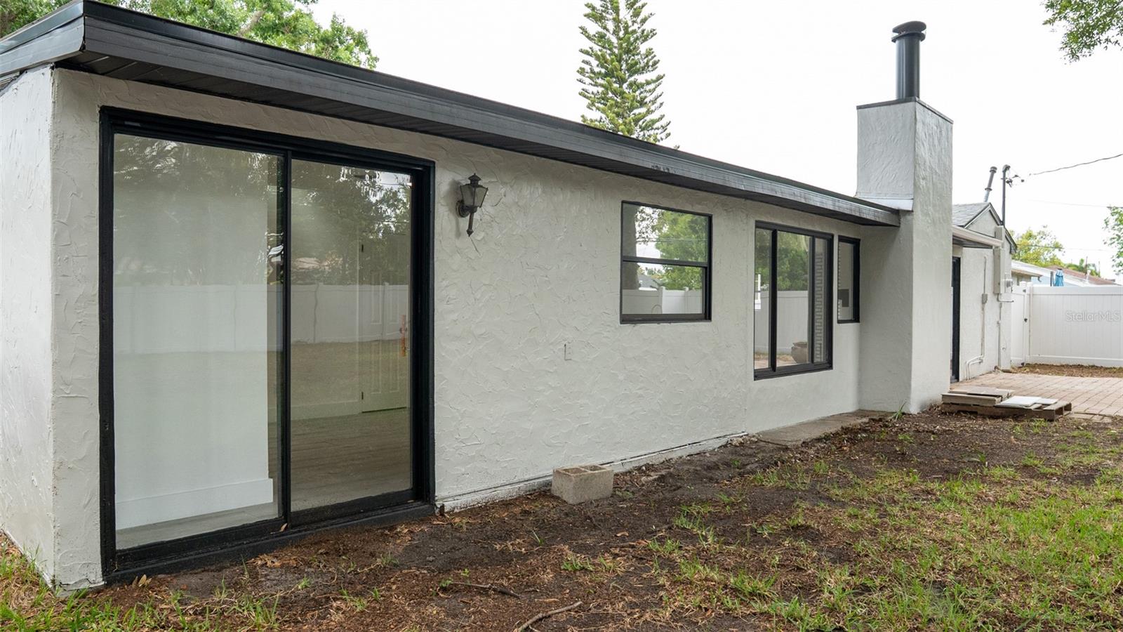 15 N SATURN AVE, CLEARWATER, FL, 33755