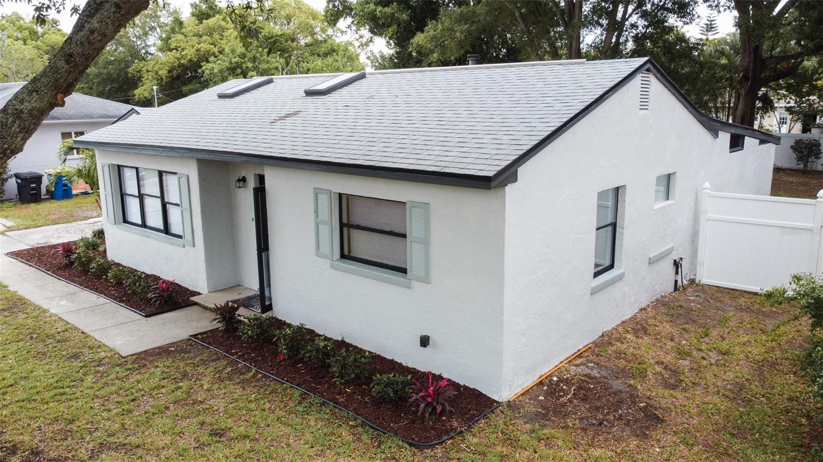15 N SATURN AVE, CLEARWATER, FL, 33755