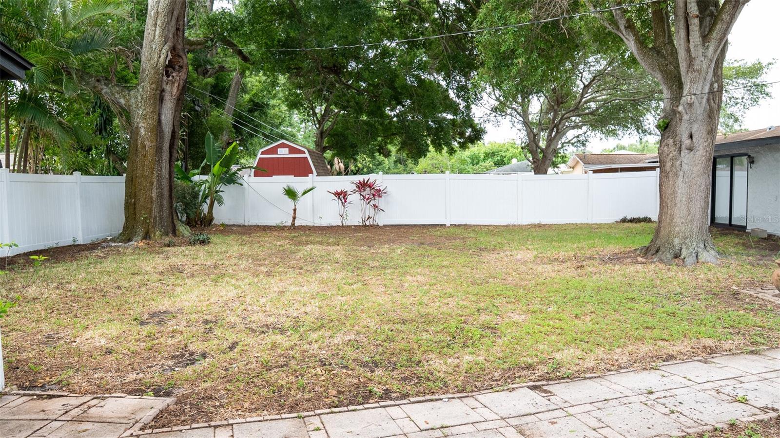 15 N SATURN AVE, CLEARWATER, FL, 33755