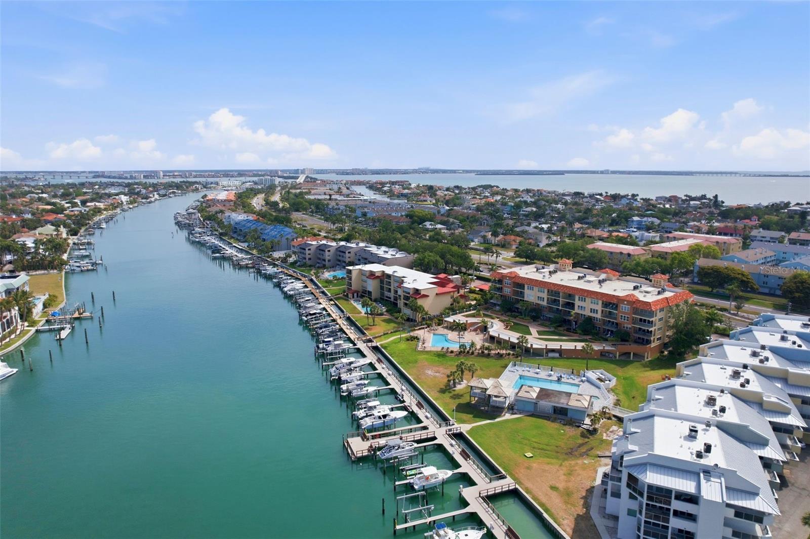 1060 PINELLAS BAYWAY S #204, TIERRA VERDE, FL, 33715