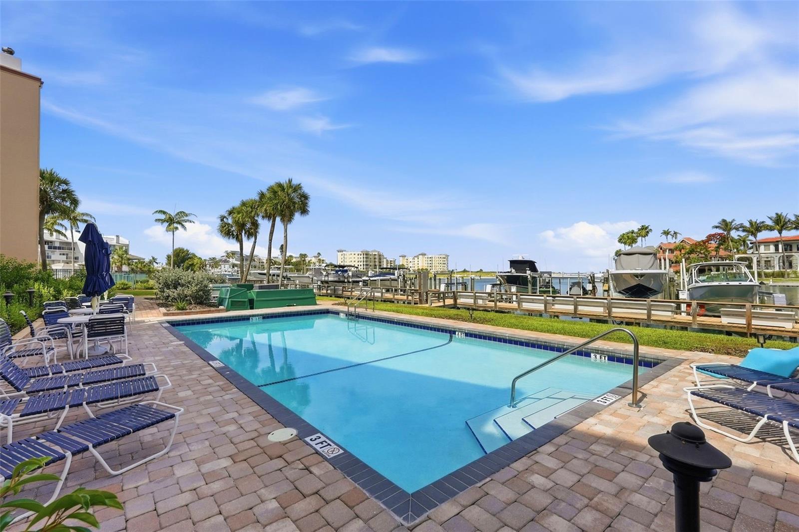 1060 PINELLAS BAYWAY S #204, TIERRA VERDE, FL, 33715