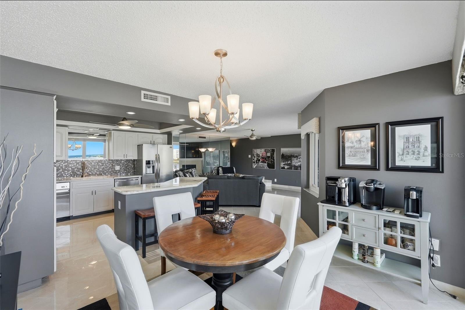 1060 PINELLAS BAYWAY S #204, TIERRA VERDE, FL, 33715