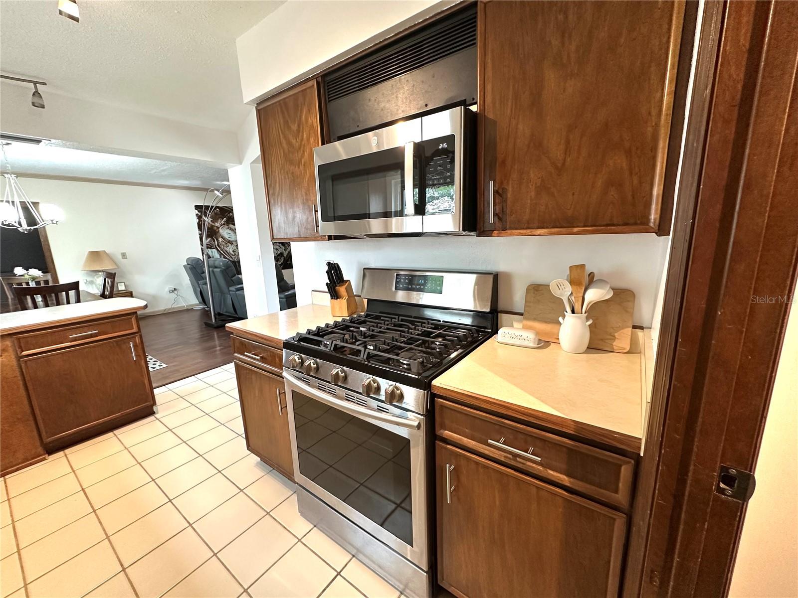 6721 PRECOURT DR, ORLANDO, FL, 32809