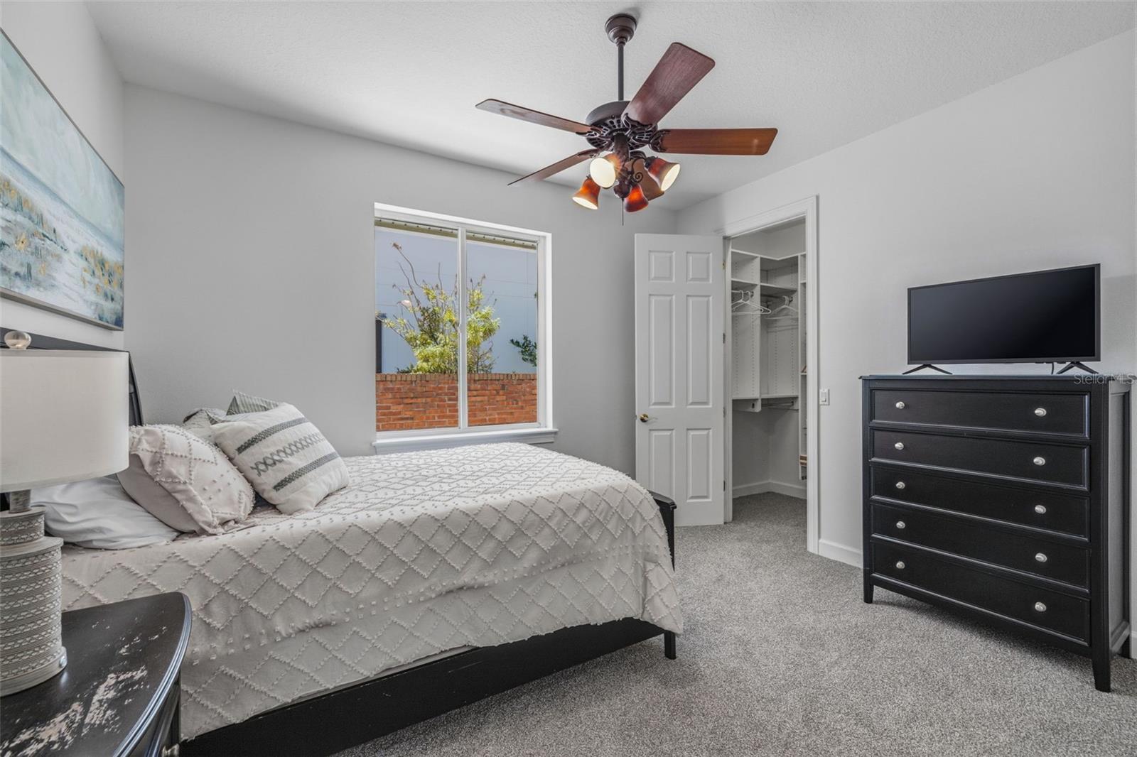 1810 W BEARSS AVE, TAMPA, FL, 33613