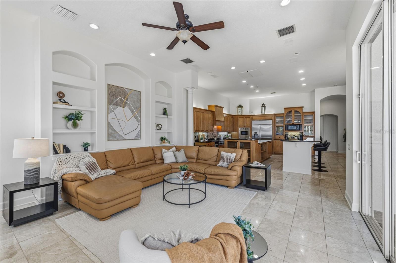 1810 W BEARSS AVE, TAMPA, FL, 33613