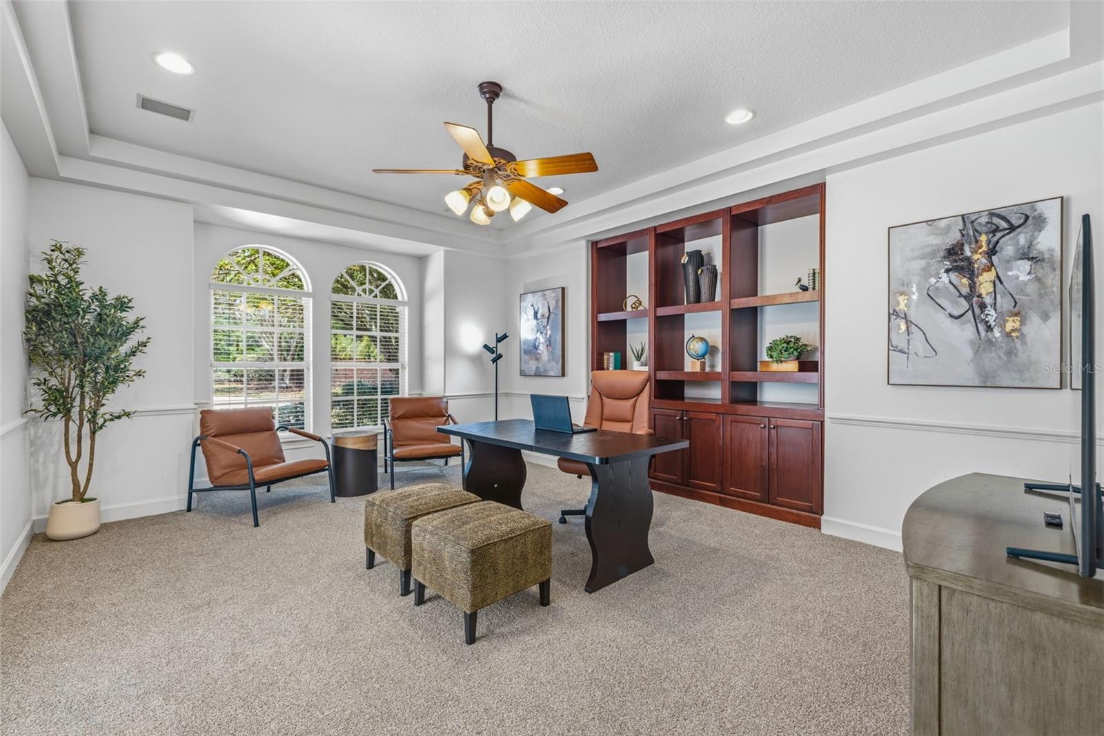 1810 W BEARSS AVE, TAMPA, FL, 33613