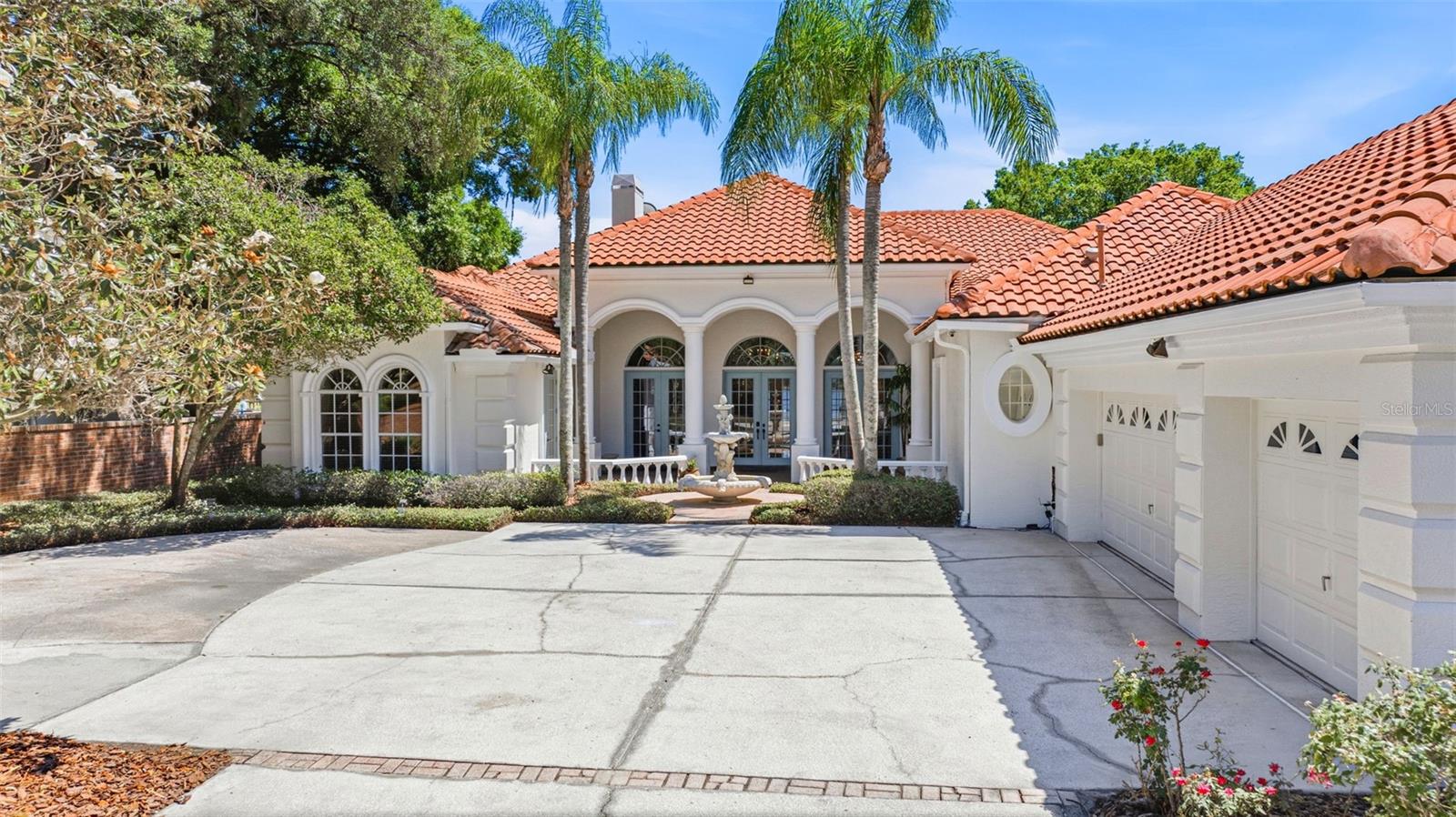 1810 W BEARSS AVE, TAMPA, FL, 33613