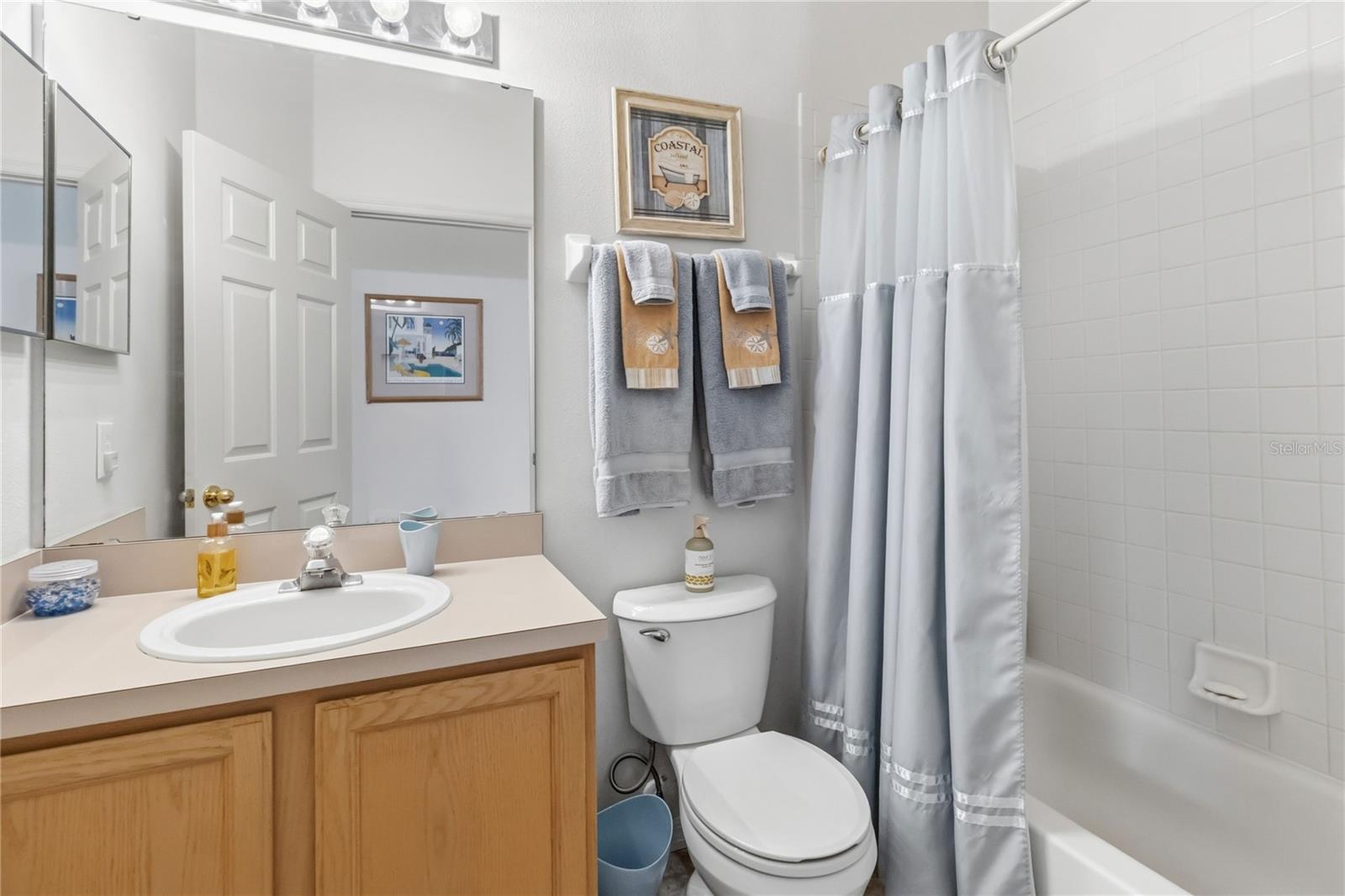 3203 HOLLAND DR, ORLANDO, FL, 32825