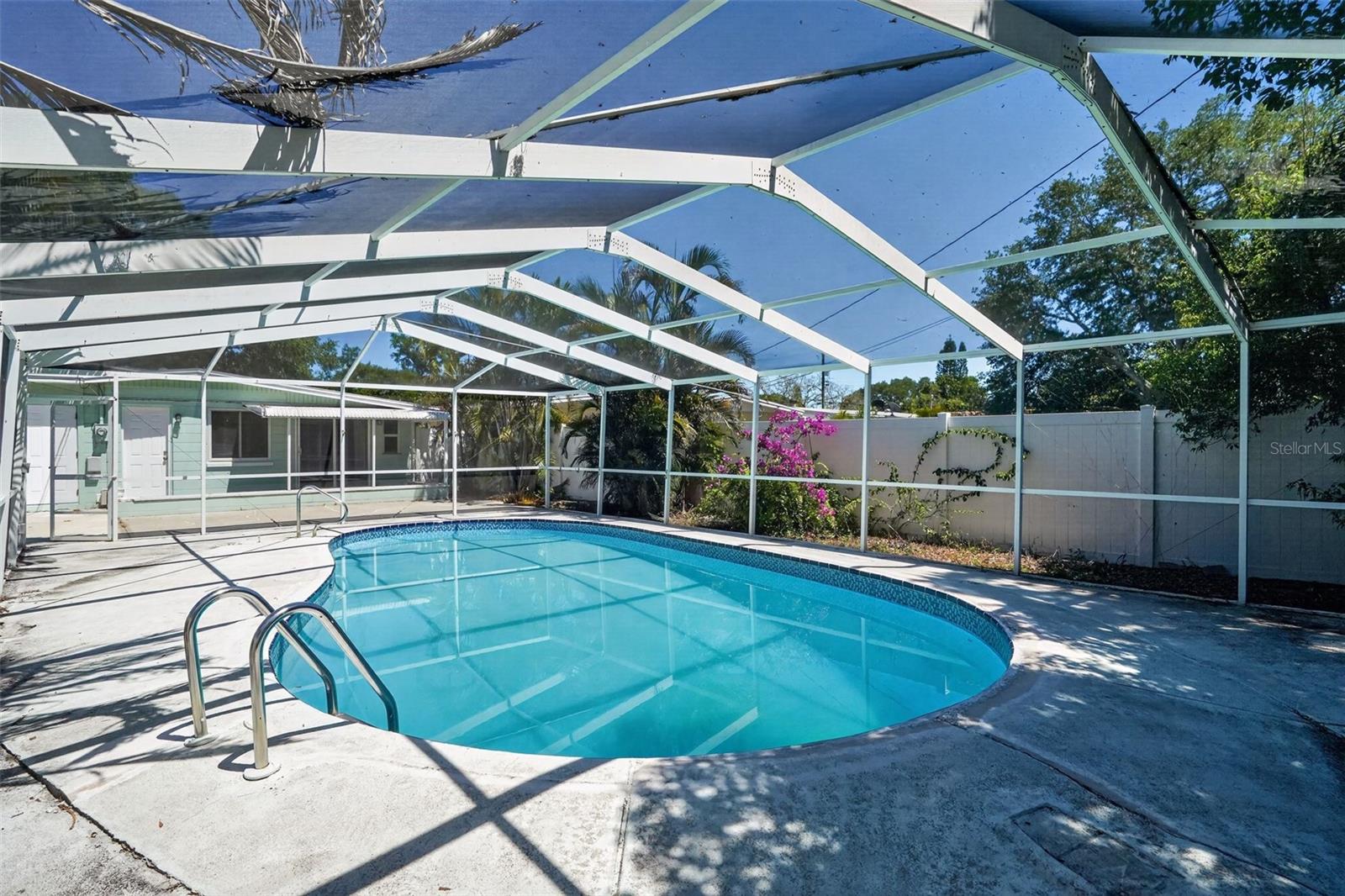 3300 KINGSTON ST N, ST PETERSBURG, FL, 33713