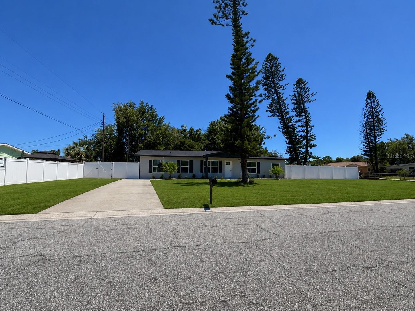 1908 51ST AVE W, BRADENTON, FL, 34207