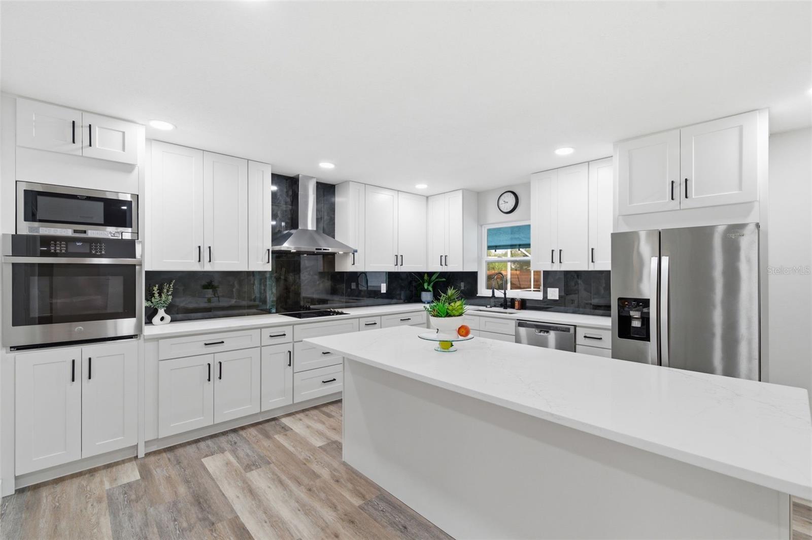 3084 SPIREA ST, SARASOTA, FL, 34231