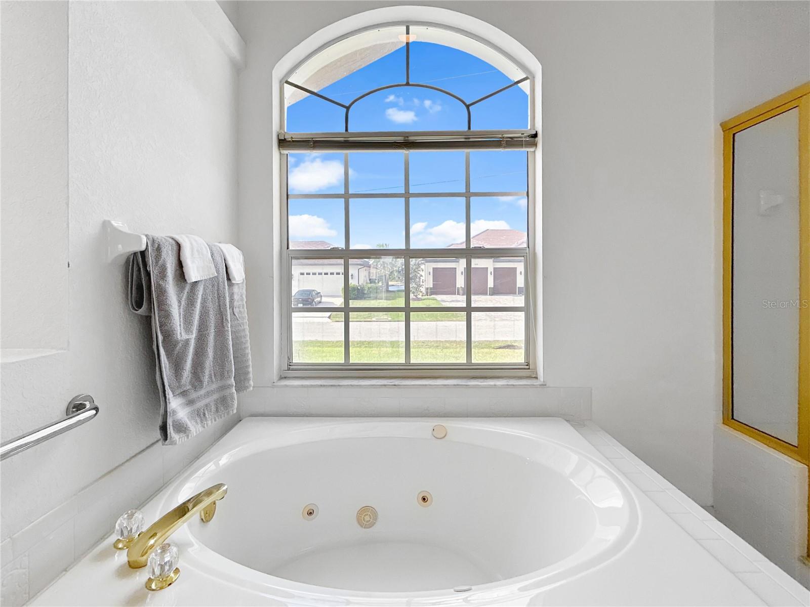 341 SEGOVIA DR, PUNTA GORDA, FL, 33950