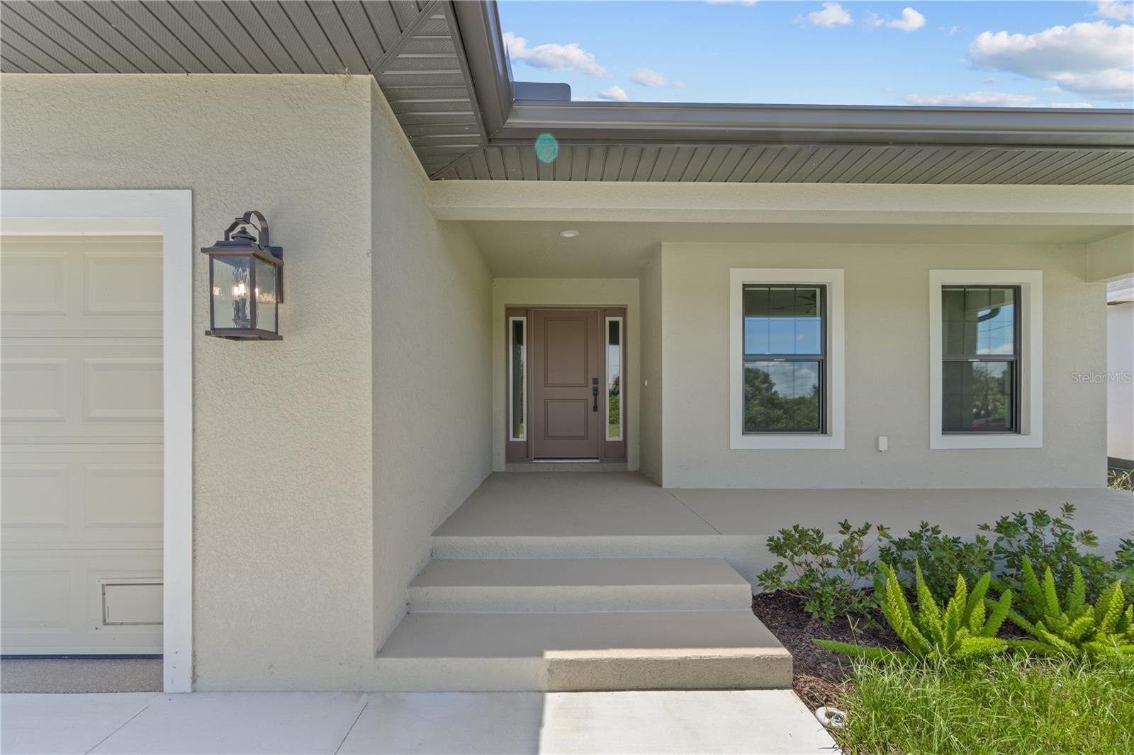 196 ARCH DR, ROTONDA WEST, FL, 33947