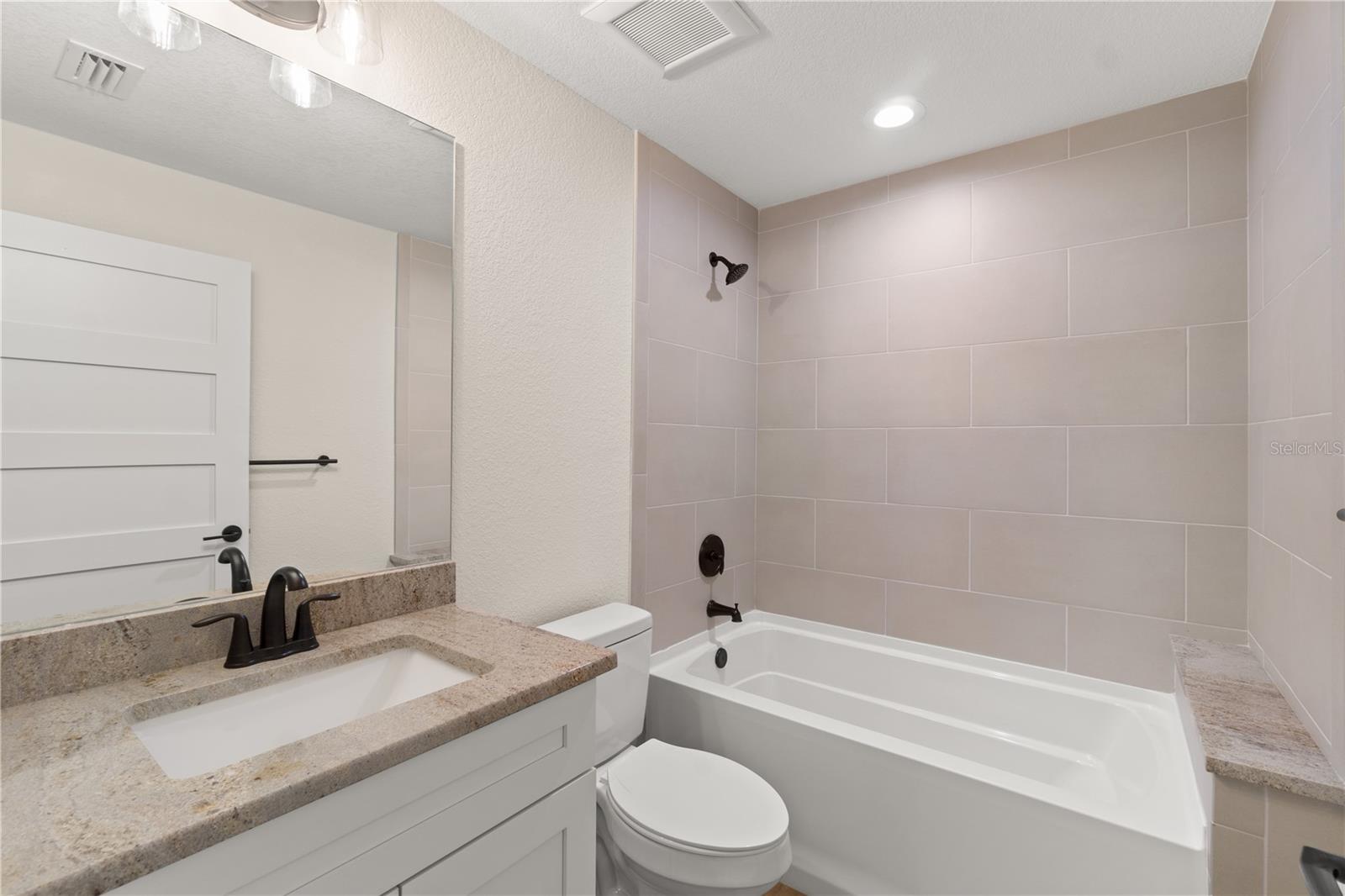 196 ARCH DR, ROTONDA WEST, FL, 33947