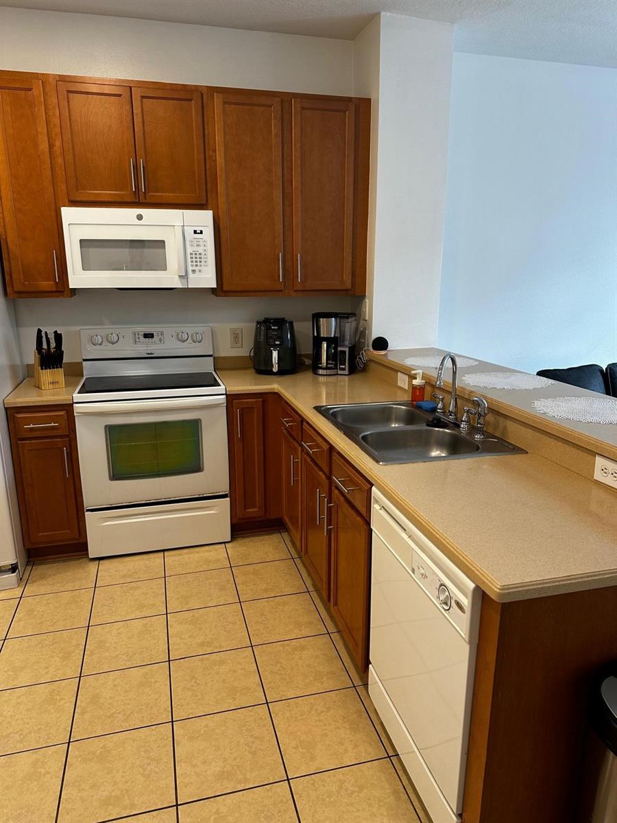 5104 DOMINICA DR, KISSIMMEE, FL, 34746