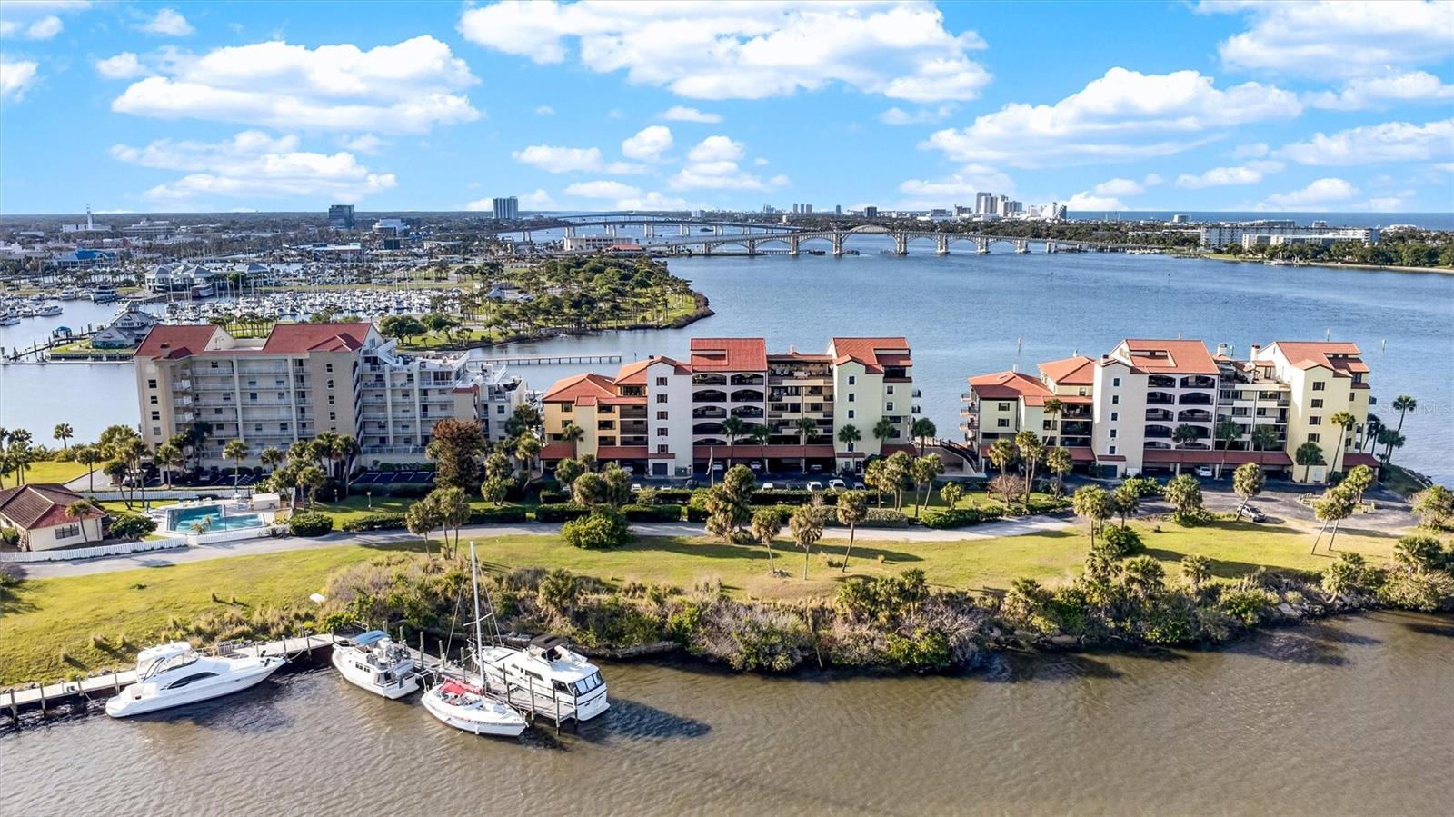 661 MARINA POINT DR #661, DAYTONA BEACH, FL, 32114