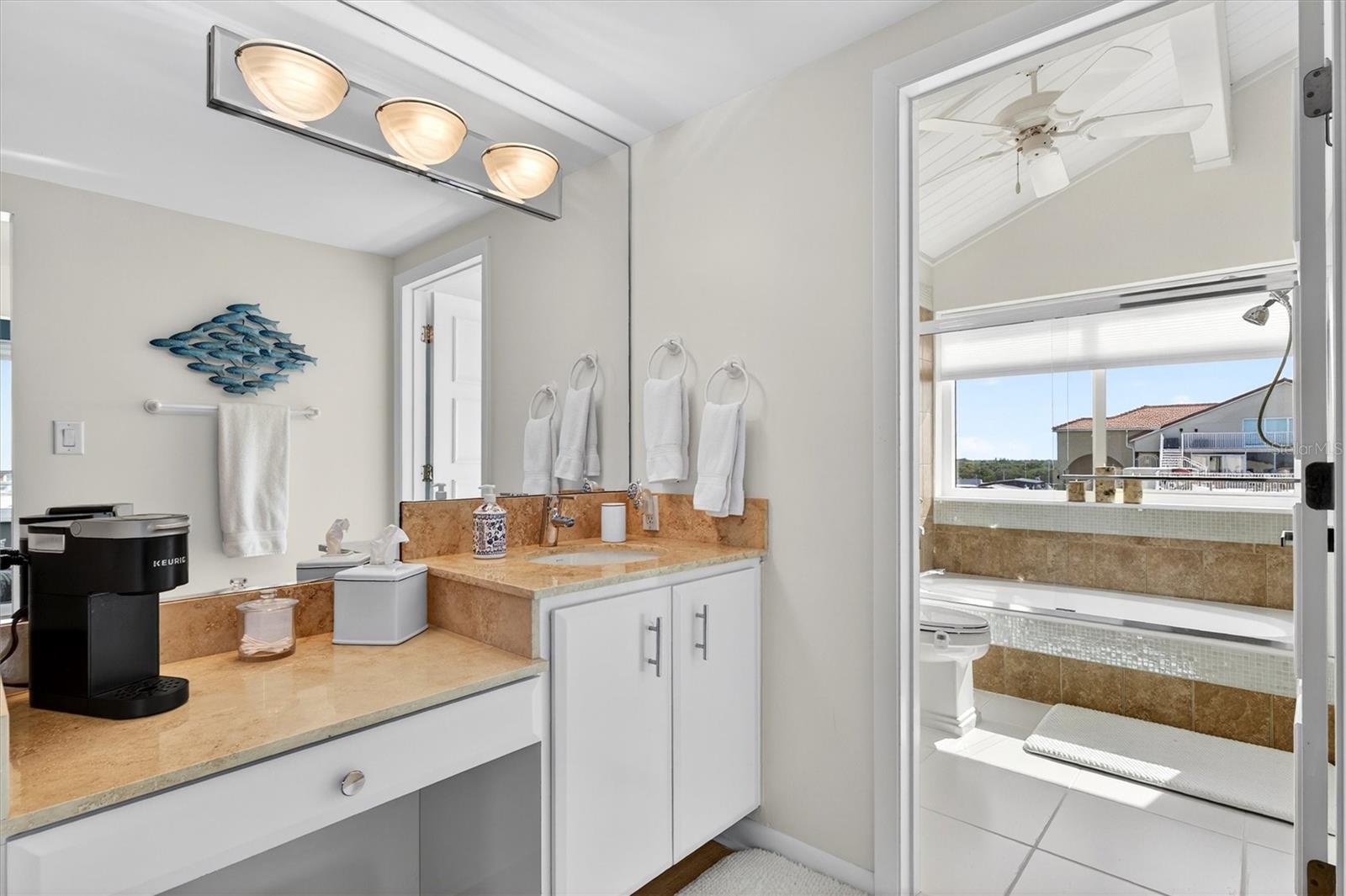 661 MARINA POINT DR #661, DAYTONA BEACH, FL, 32114