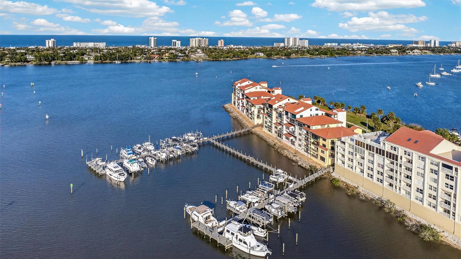 661 MARINA POINT DR #661, DAYTONA BEACH, FL, 32114