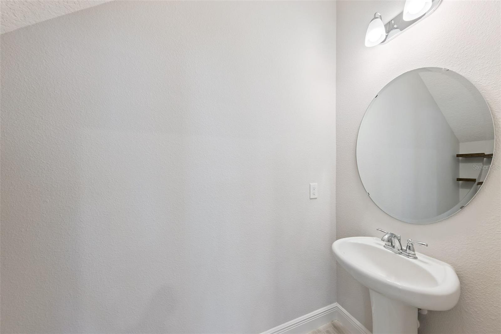 8466 FERINGA ALY, ORLANDO, FL, 32827