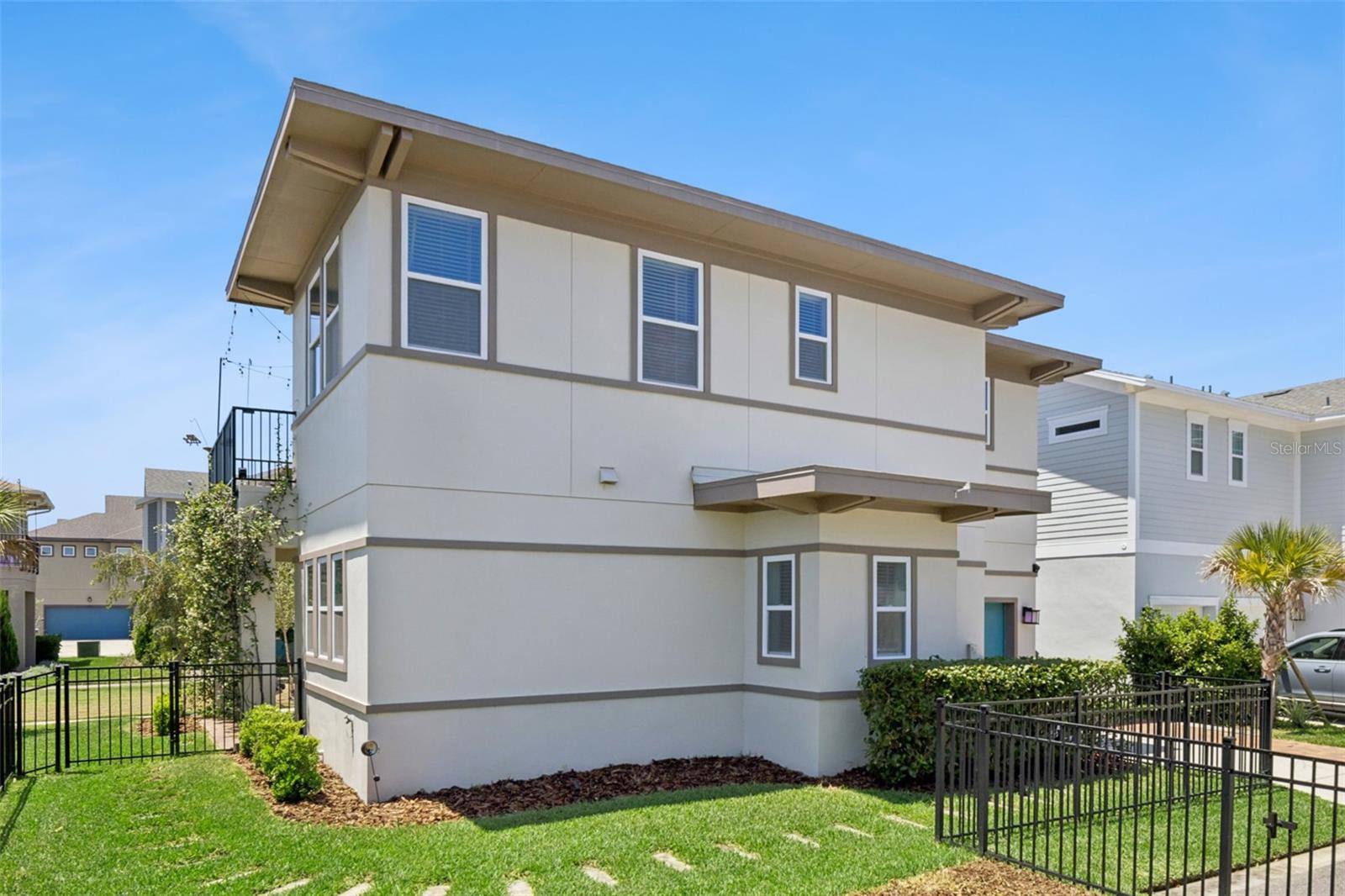 8466 FERINGA ALY, ORLANDO, FL, 32827