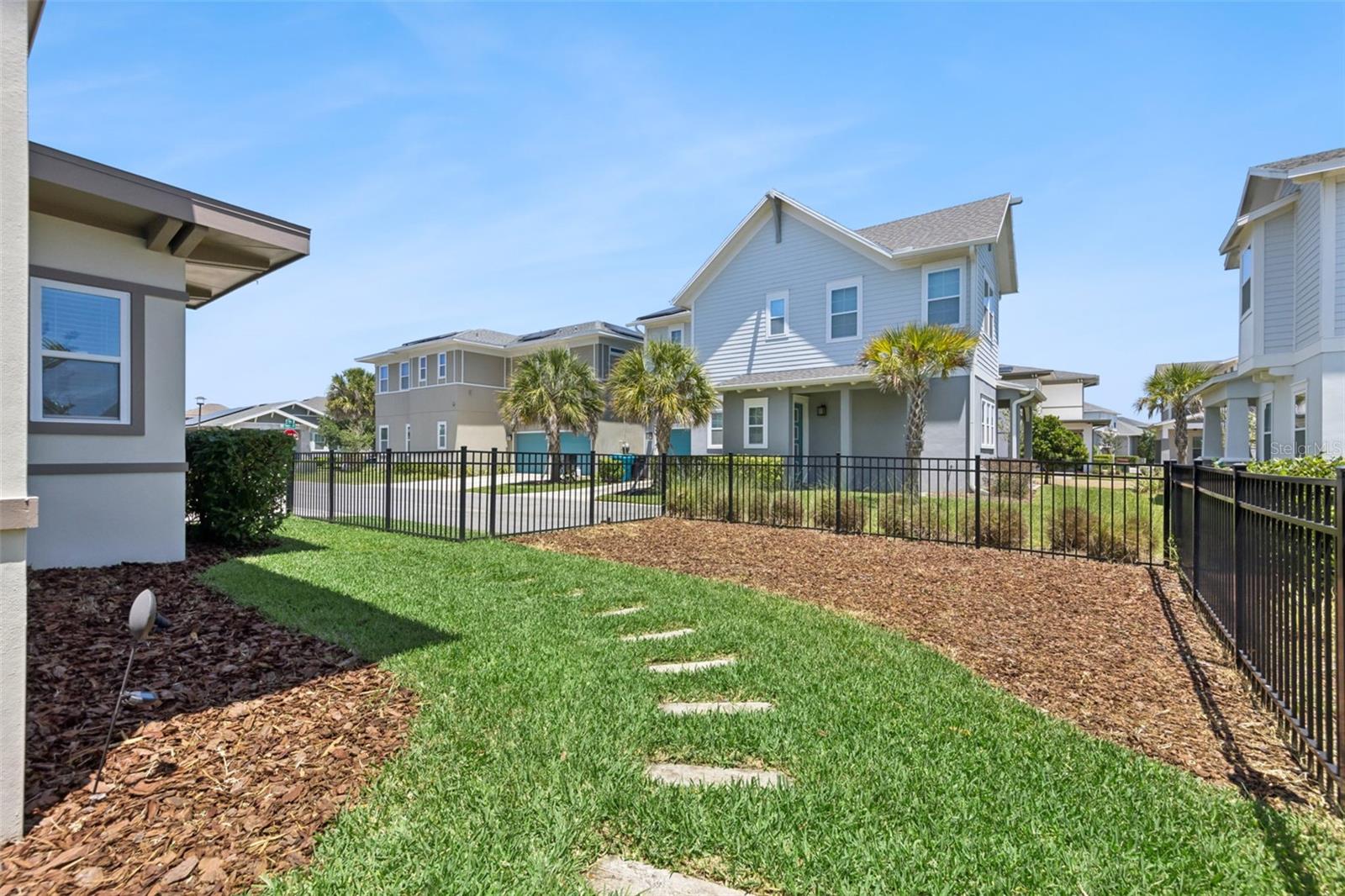 8466 FERINGA ALY, ORLANDO, FL, 32827