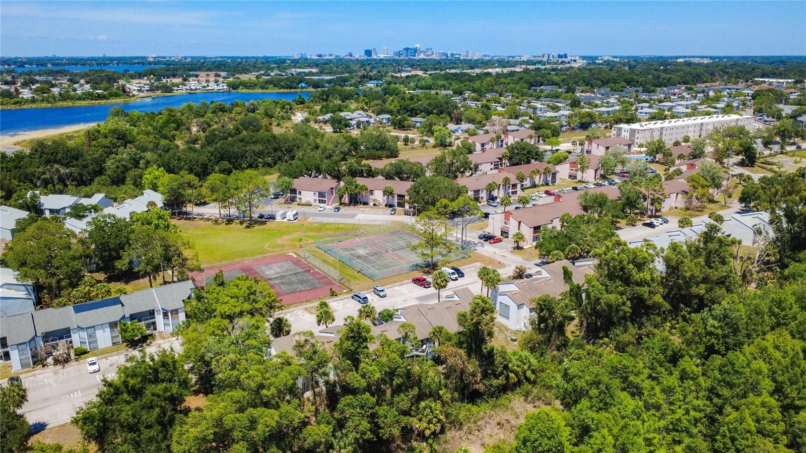 2636 LEMON TREE LN, ORLANDO, FL, 32839