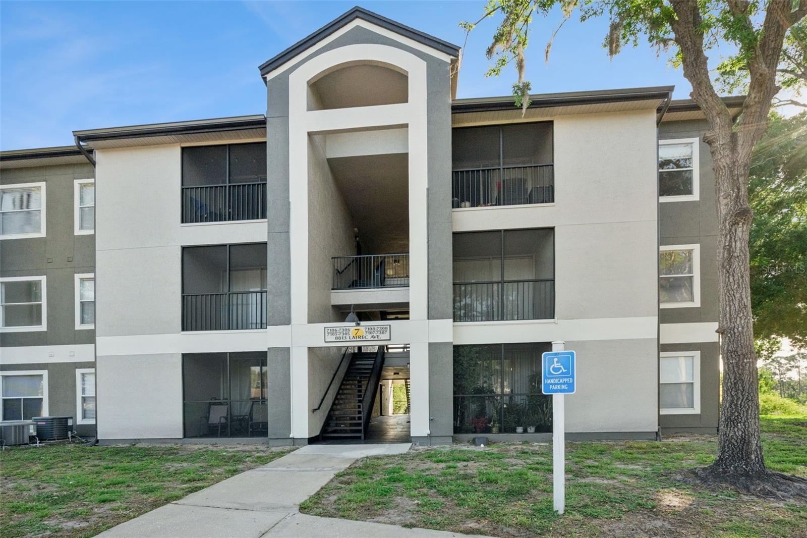 8813 LATREC AVE #206, ORLANDO, FL, 32819