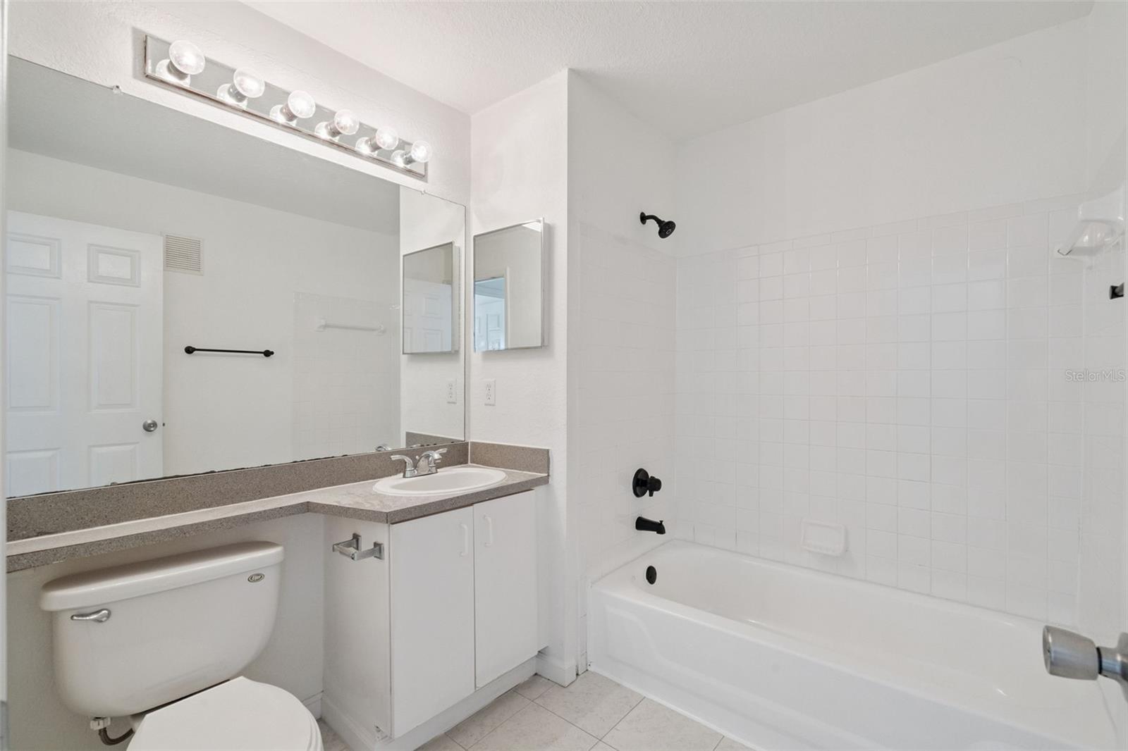 8813 LATREC AVE #206, ORLANDO, FL, 32819