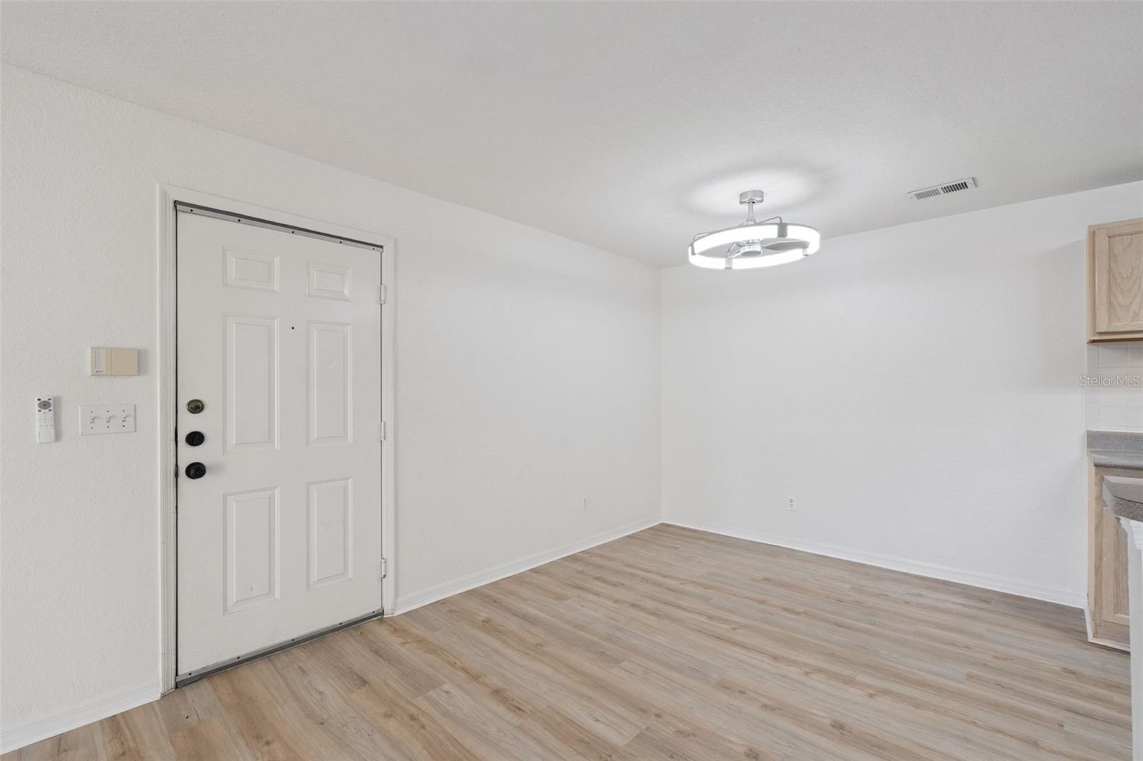 8813 LATREC AVE #206, ORLANDO, FL, 32819