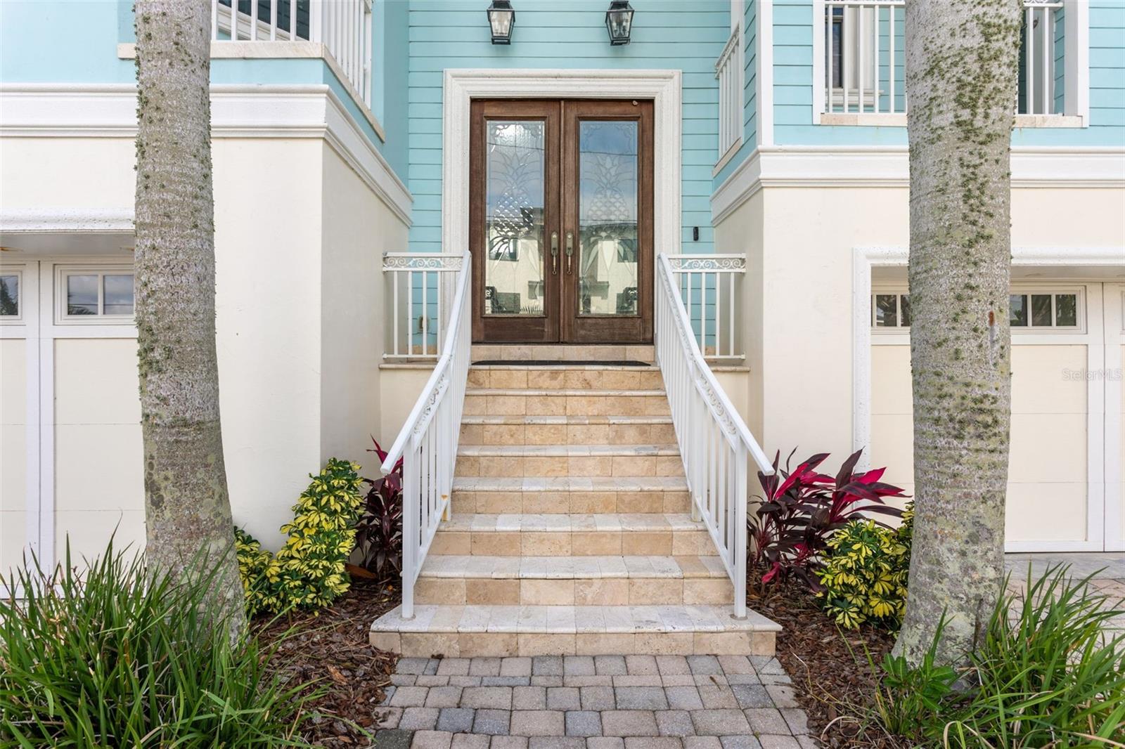 821 BAY POINT DR, MADEIRA BEACH, FL, 33708