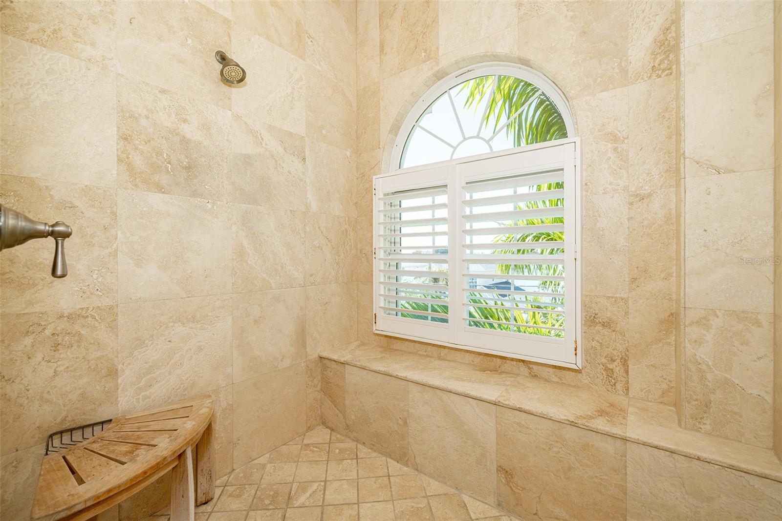 821 BAY POINT DR, MADEIRA BEACH, FL, 33708