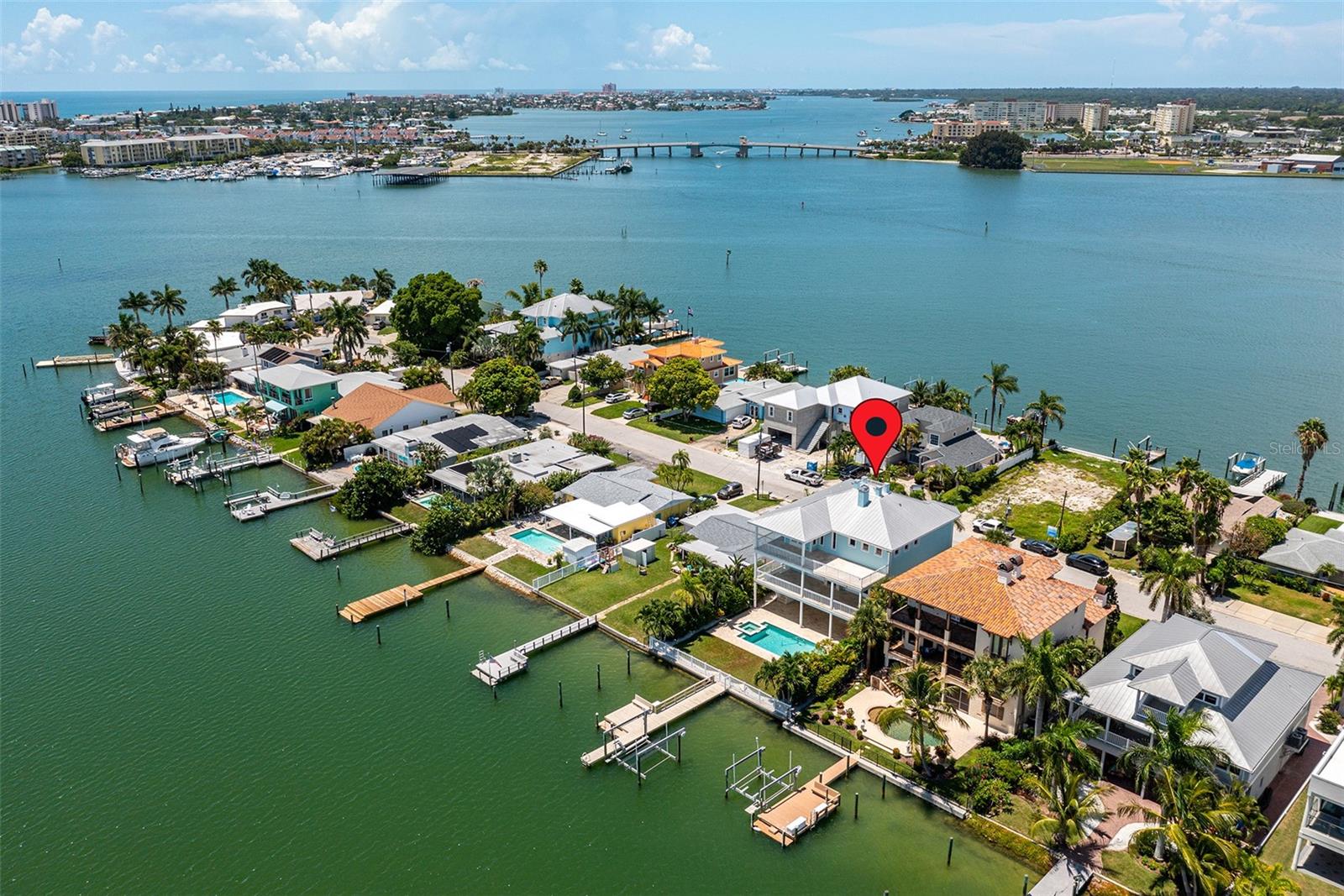 821 BAY POINT DR, MADEIRA BEACH, FL, 33708