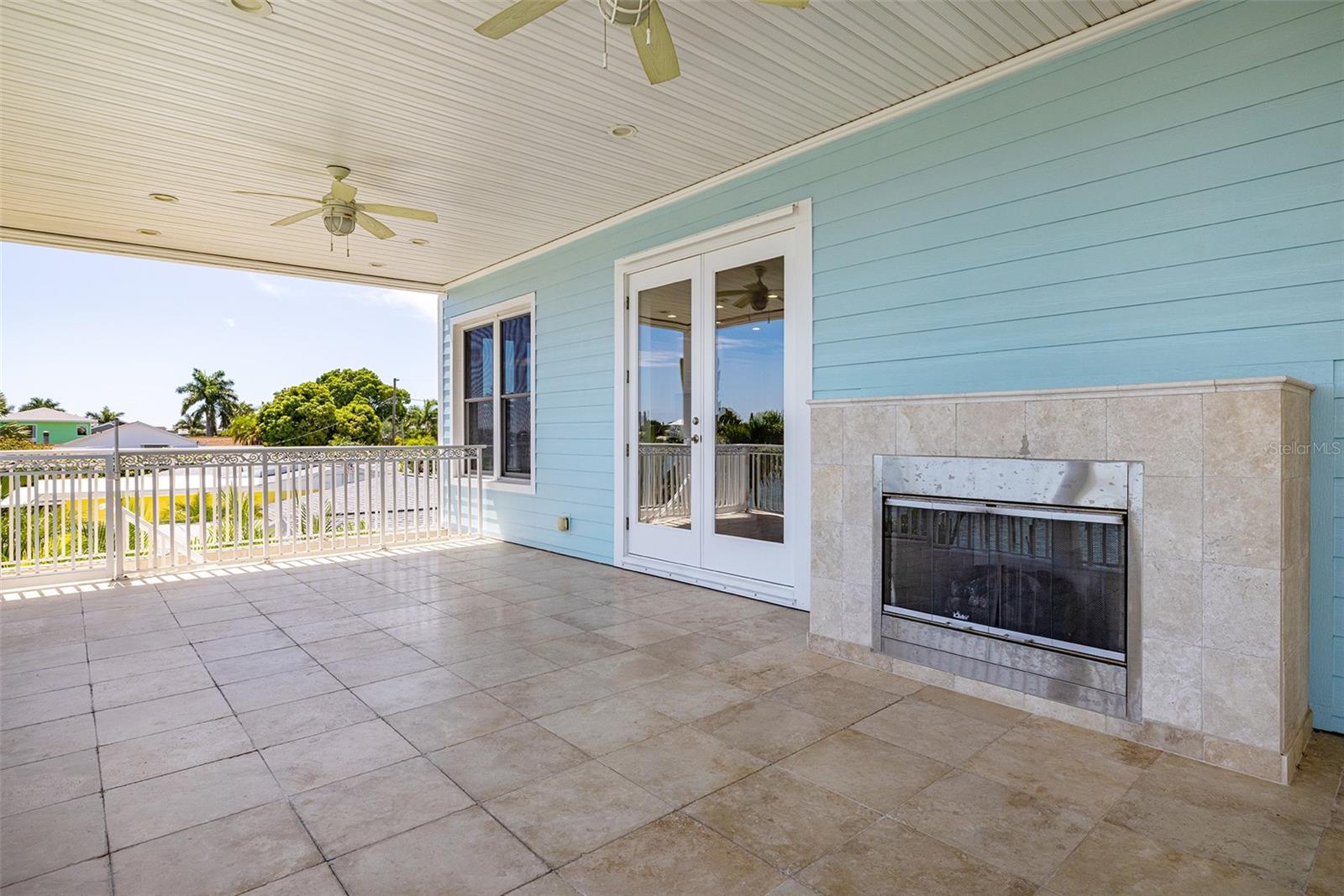 821 BAY POINT DR, MADEIRA BEACH, FL, 33708