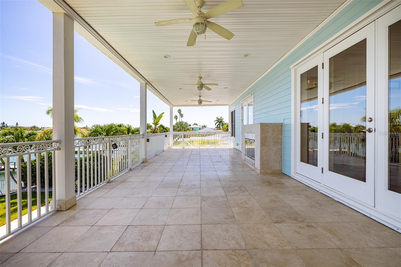 821 BAY POINT DR, MADEIRA BEACH, FL, 33708