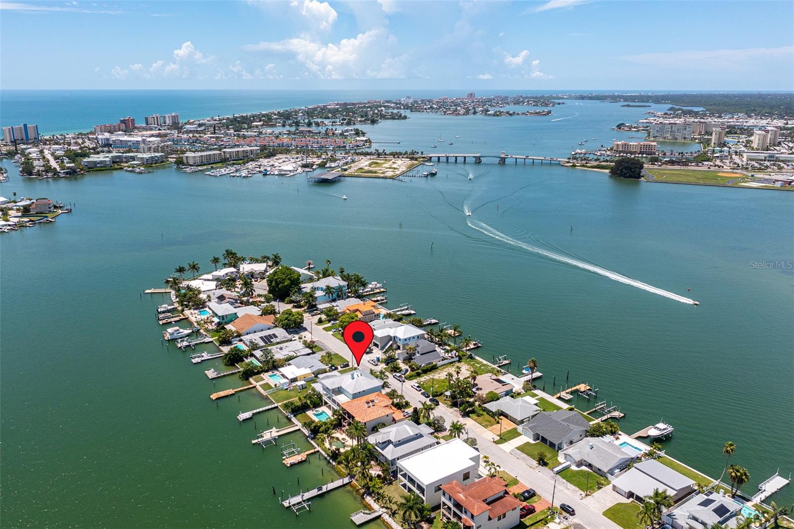 821 BAY POINT DR, MADEIRA BEACH, FL, 33708