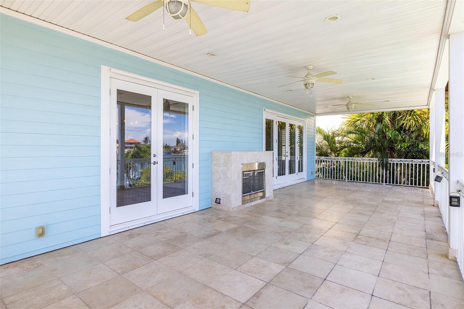 821 BAY POINT DR, MADEIRA BEACH, FL, 33708