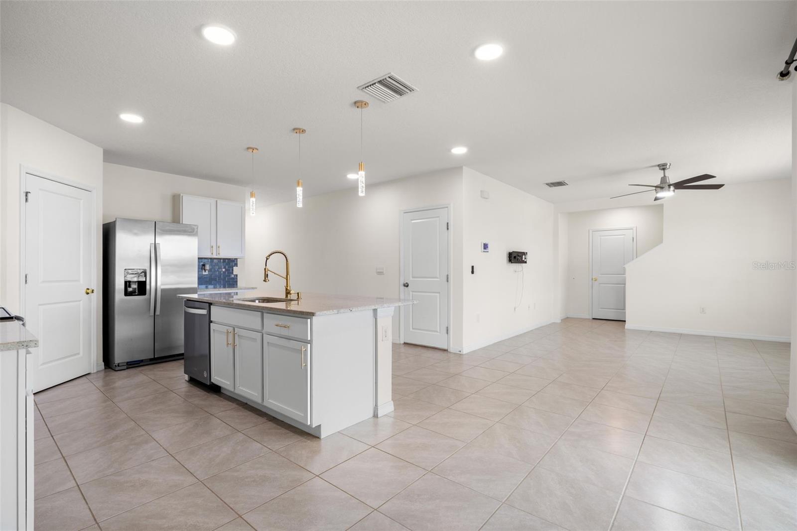 2814 COMMON FIG RUN, WESLEY CHAPEL, FL, 33543