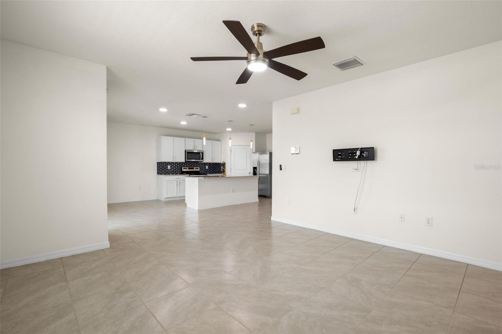 2814 COMMON FIG RUN, WESLEY CHAPEL, FL, 33543