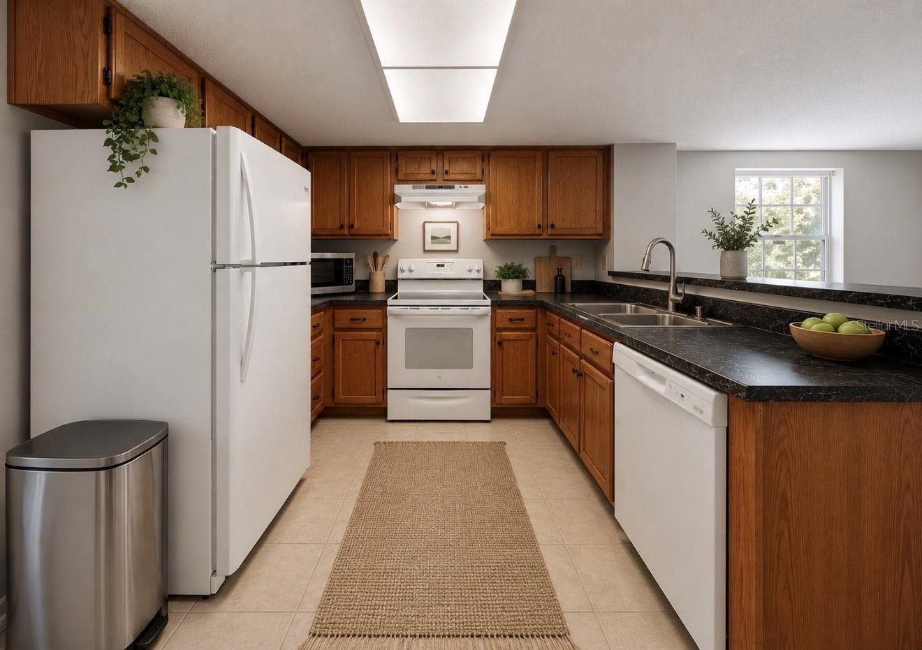 2316 FLETCHERS POINT CIR, TAMPA, FL, 33613