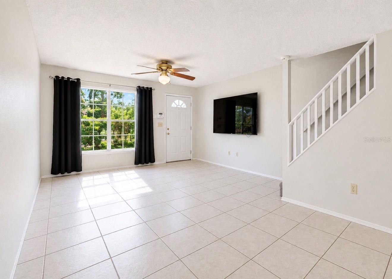 2316 FLETCHERS POINT CIR, TAMPA, FL, 33613