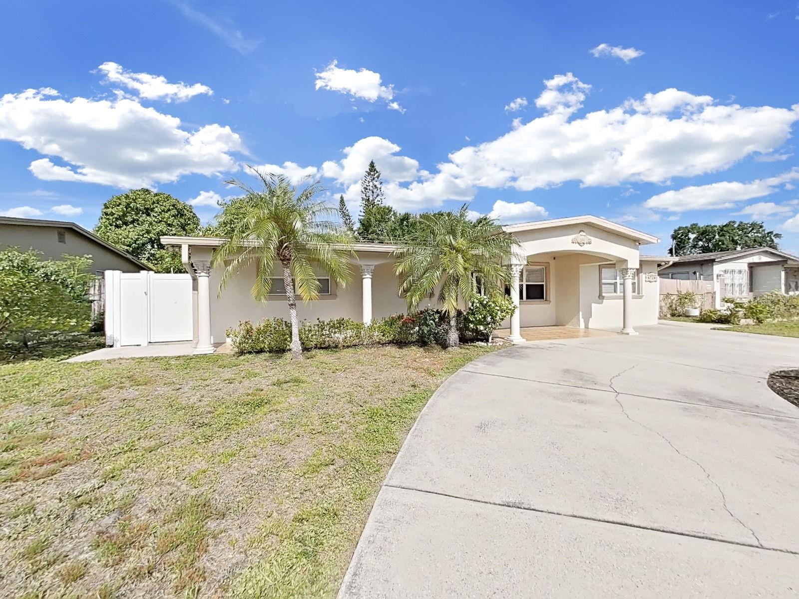 4726 ELDORADO DR, TAMPA, FL, 33615