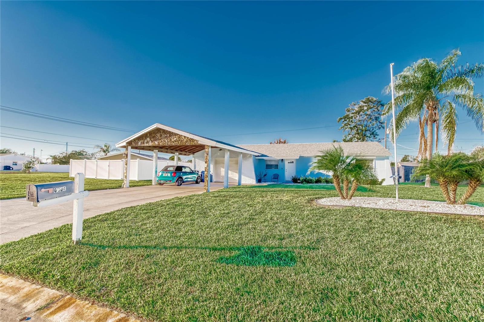 6004 GOLF AND SEA BLVD, APOLLO BEACH, FL, 33572