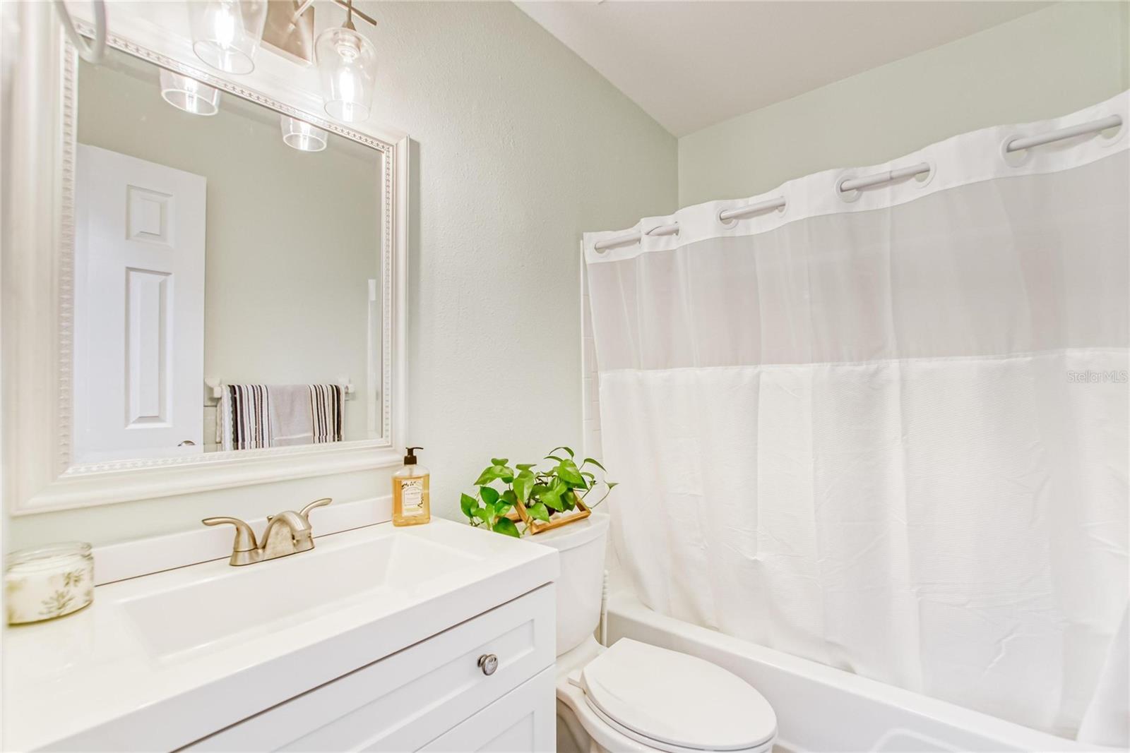 6004 GOLF AND SEA BLVD, APOLLO BEACH, FL, 33572