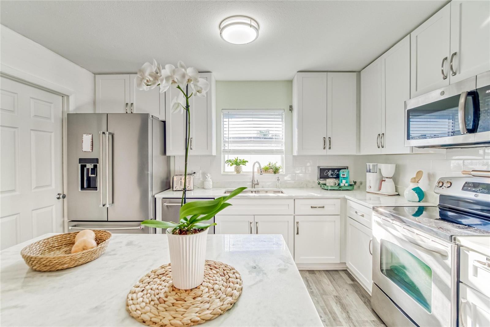 6004 GOLF AND SEA BLVD, APOLLO BEACH, FL, 33572