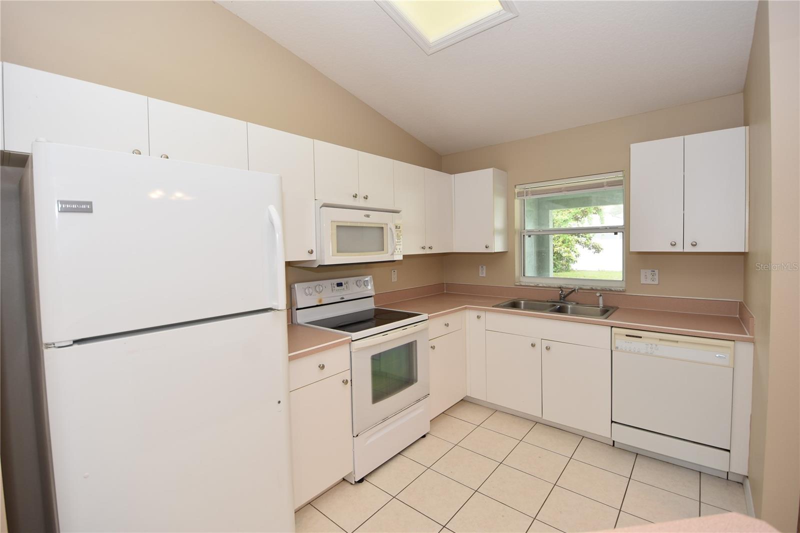 32 SLUMBER PATH, PALM COAST, FL, 32164