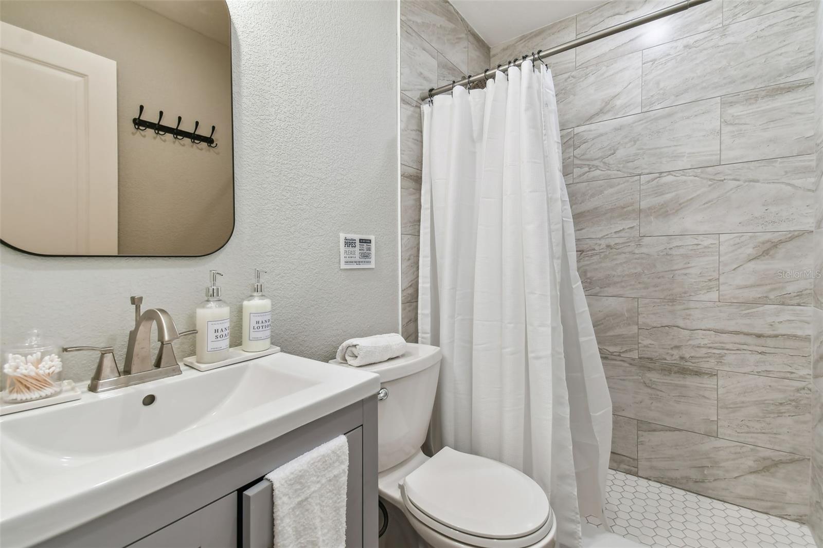 414 JOYCE AVE, TEMPLE TERRACE, FL, 33617