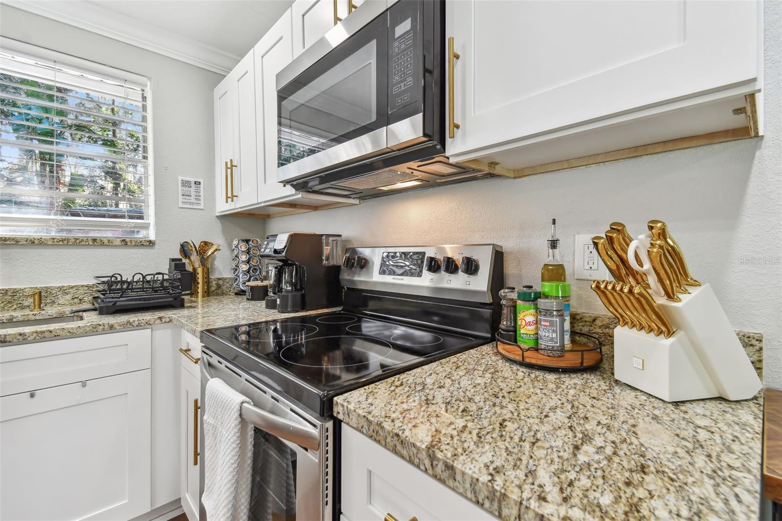 414 JOYCE AVE, TEMPLE TERRACE, FL, 33617