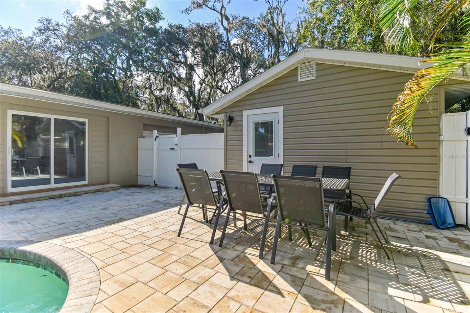 414 JOYCE AVE, TEMPLE TERRACE, FL, 33617
