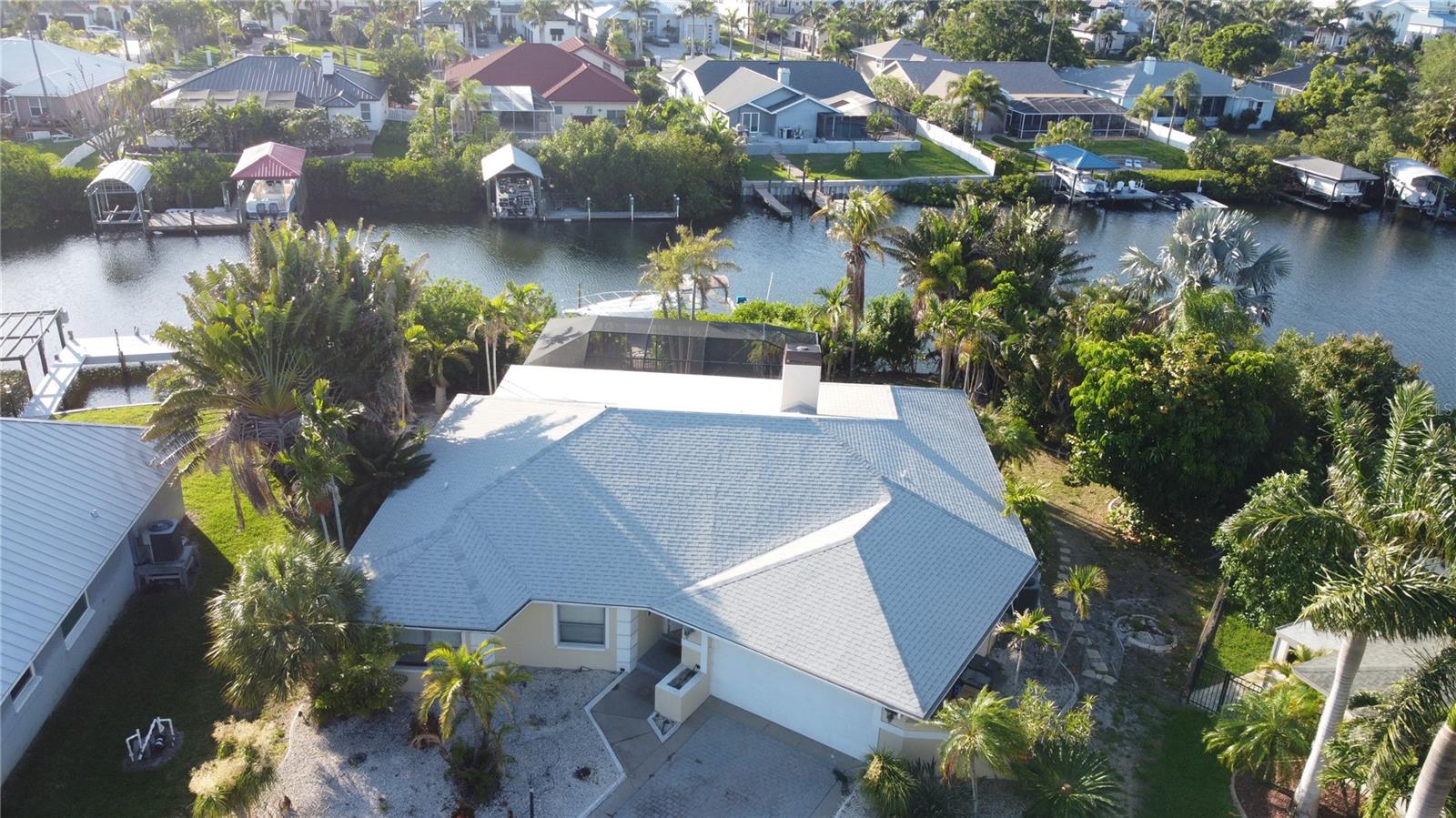 6612 BLACKFIN WAY, APOLLO BEACH, FL, 33572